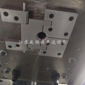 Vibration friction welding machine welding auto plastic parts mold
